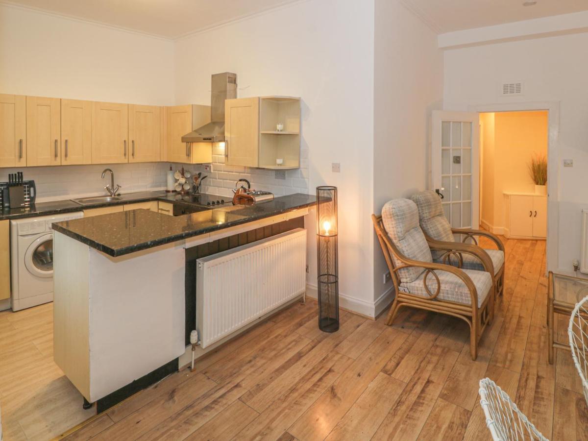 Garden Apartment Ayr Extérieur photo
